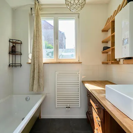 Moderne - Jacuzzi - Jardin